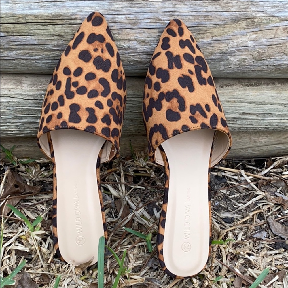 Leopard print suede mules sz 7.5
